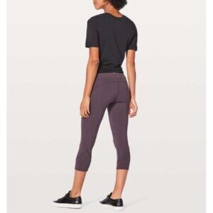 Lululemon Leggings Size 4 In Movement Crop Evelrlux 19” Style W6AHJS